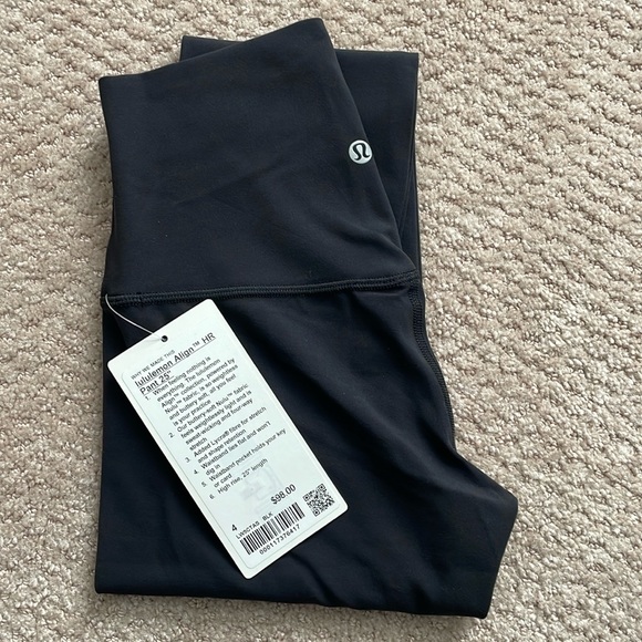 NWT Lululemon High Rise Align Pant 25" Black Size 4 - Picture 1 of 13